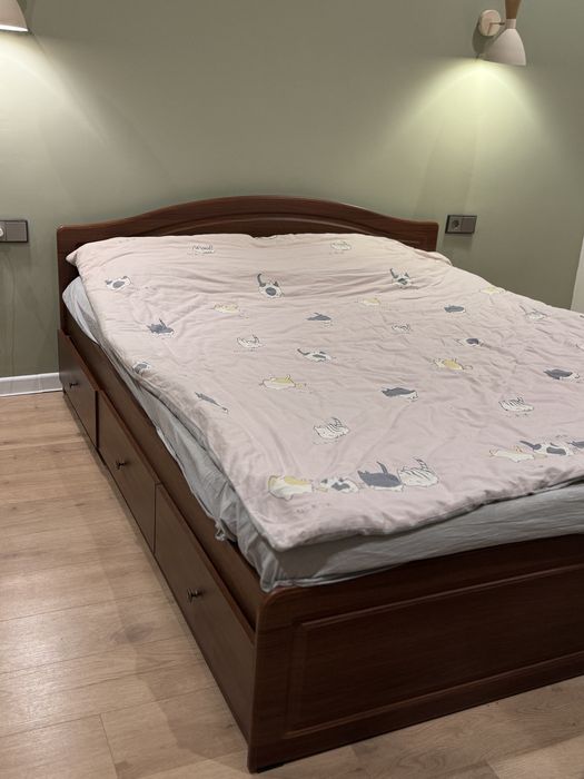 Двухспальняя кровать 170/200