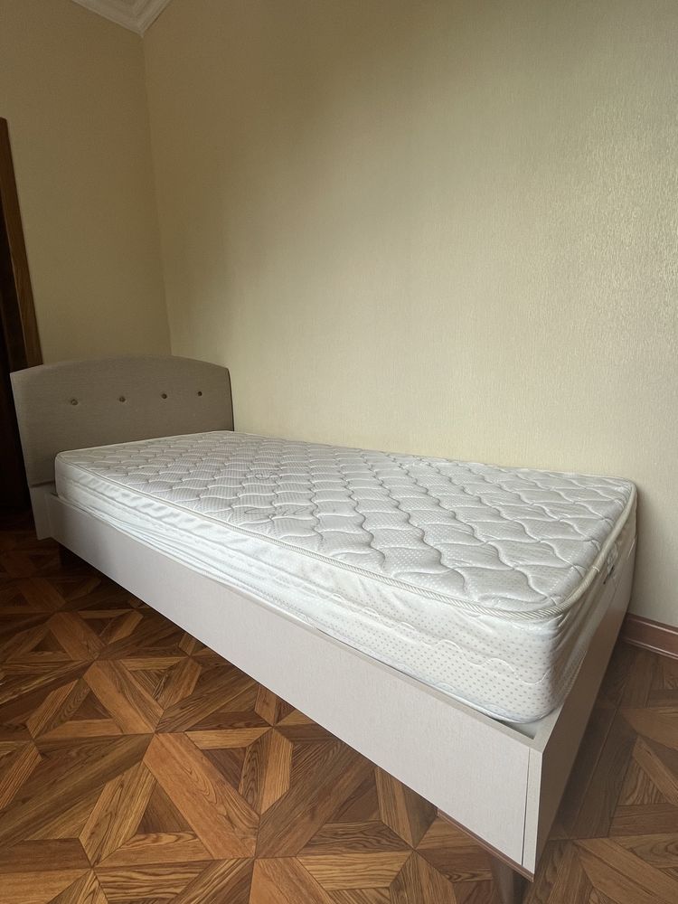 ПРОДАМ ДЕТСКУЮ в отличном состояние