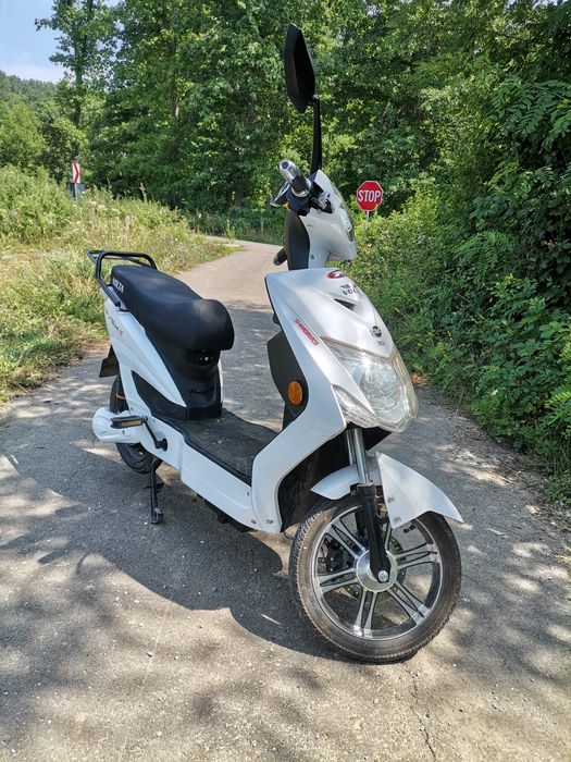 Vând scuter electric volta vsx