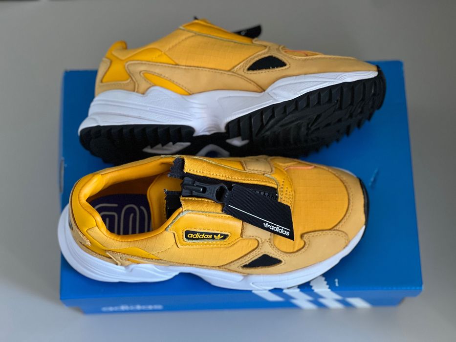 Оригинални! Кецове adidas Falcon Zip W | 37 1/3