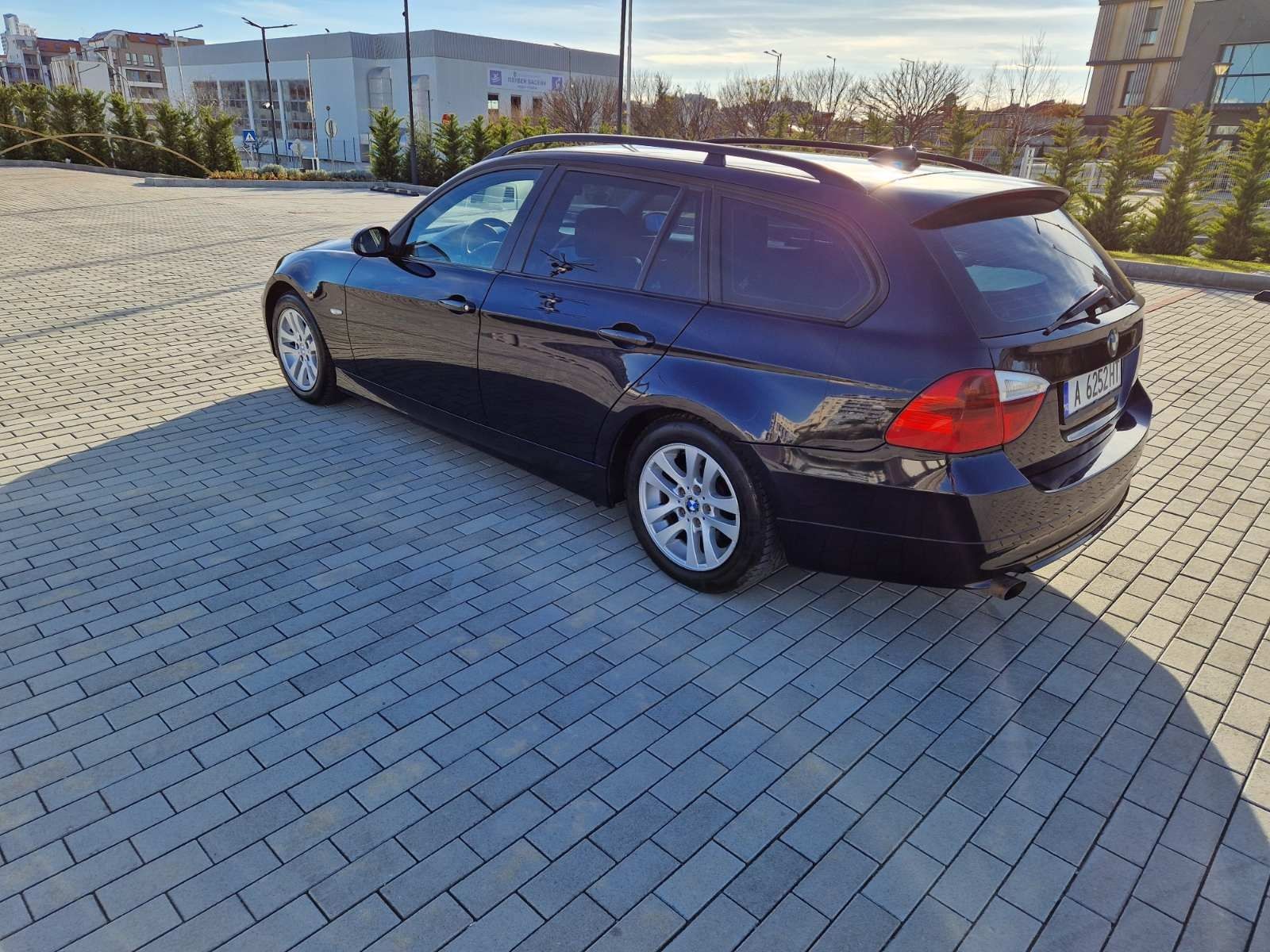 BMW 320 E91 - бензин