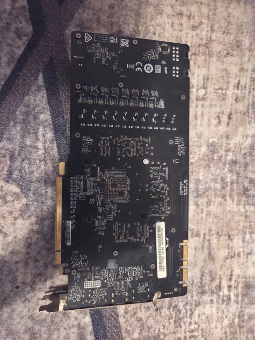 Gtx 1080 MSi armor oc