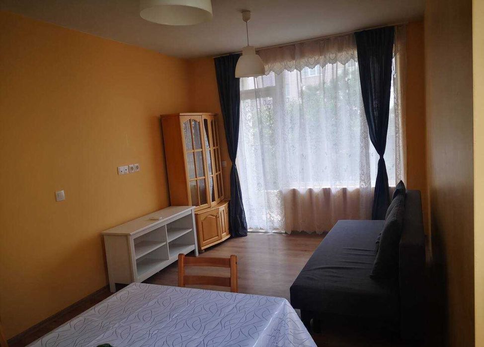 Дава се под наем Двустаен апартамент в Бургас, Меден рудник - зона А - 65 кв.м за 102 € - Снимка #2