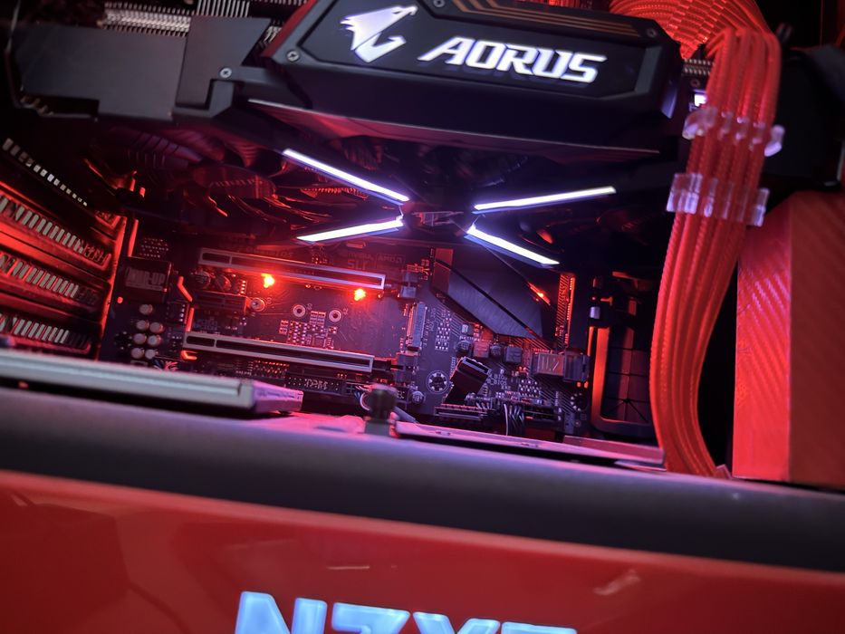 Настолен компютър i7700K / 1080 video Aorus