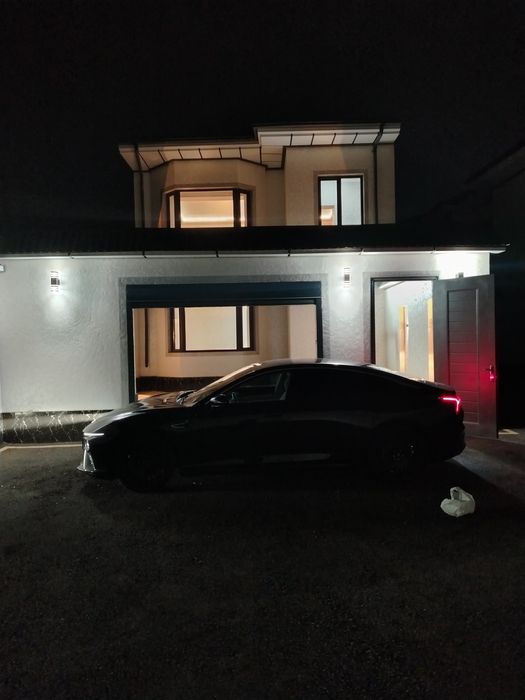 50.000$ oldindan to'lab qolganini 36 oy to'lash sotiladi kadastor bor
