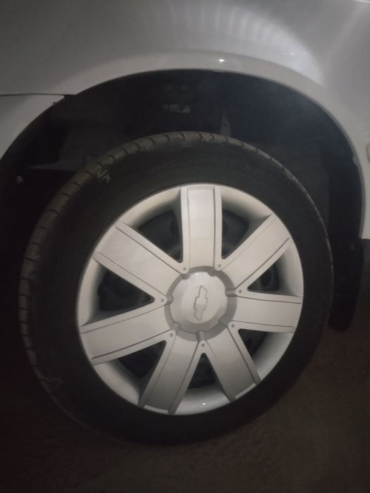 Nexia 2  1.6 super kansaner hamma joyi radnoy tozza moshina