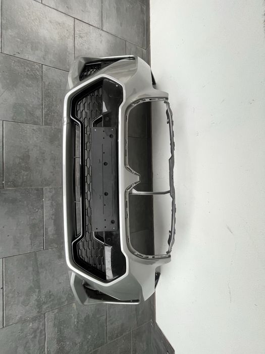 Bara fata bmw x1 u11 m pachet