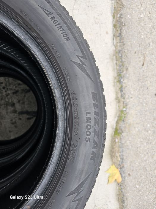 OFERTĂ-Set 4 cauciucuri de iarnă BRIDGESTONE Blizzak LM005 205/60/R16