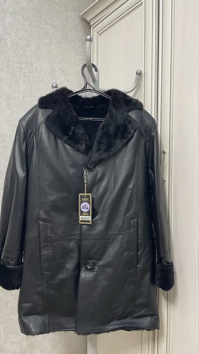Кожанный куртка новый мех норка 50-52рр