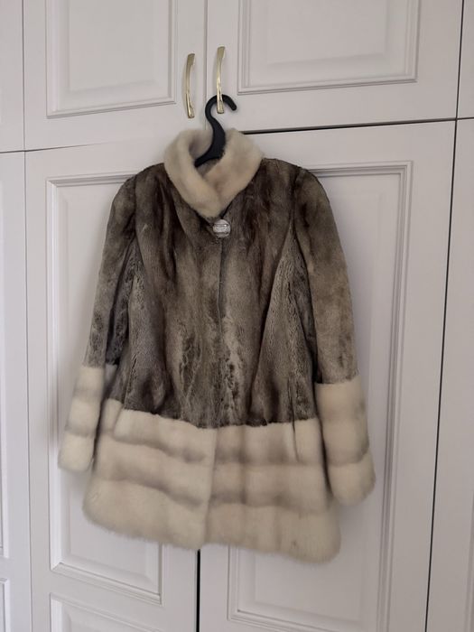 Шуба серого цвета, норковая