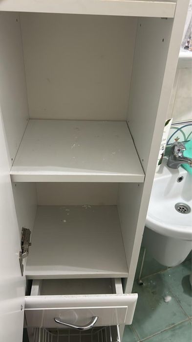 Шкаф для ванной комнаты