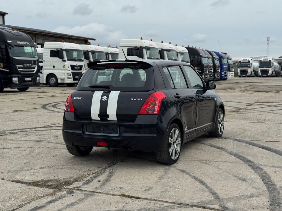 Suzuki Swift Black & White edition Navi 2008