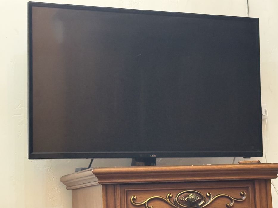 Artel tv 43 sotiladi