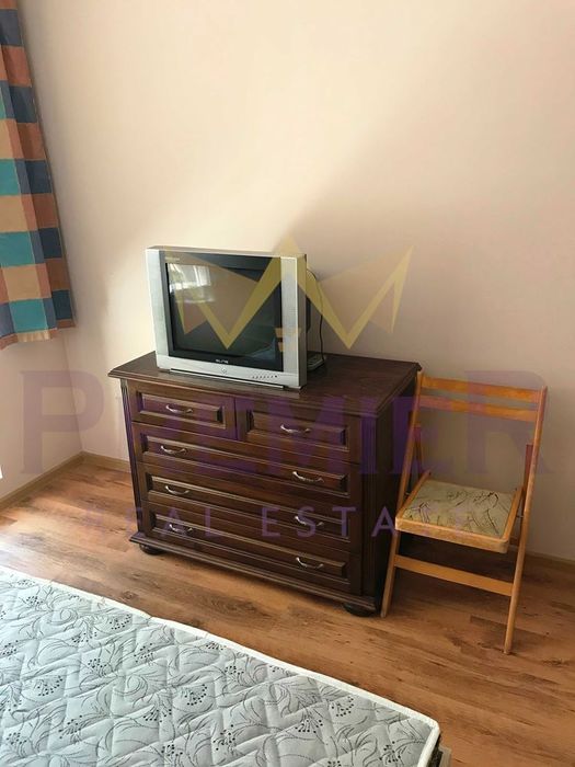 Дава се под наем Двустаен апартамент в Варна, Левски - 55 кв.м за 459 € - Снимка #2