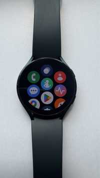 Samsung Galaxy Watch 4