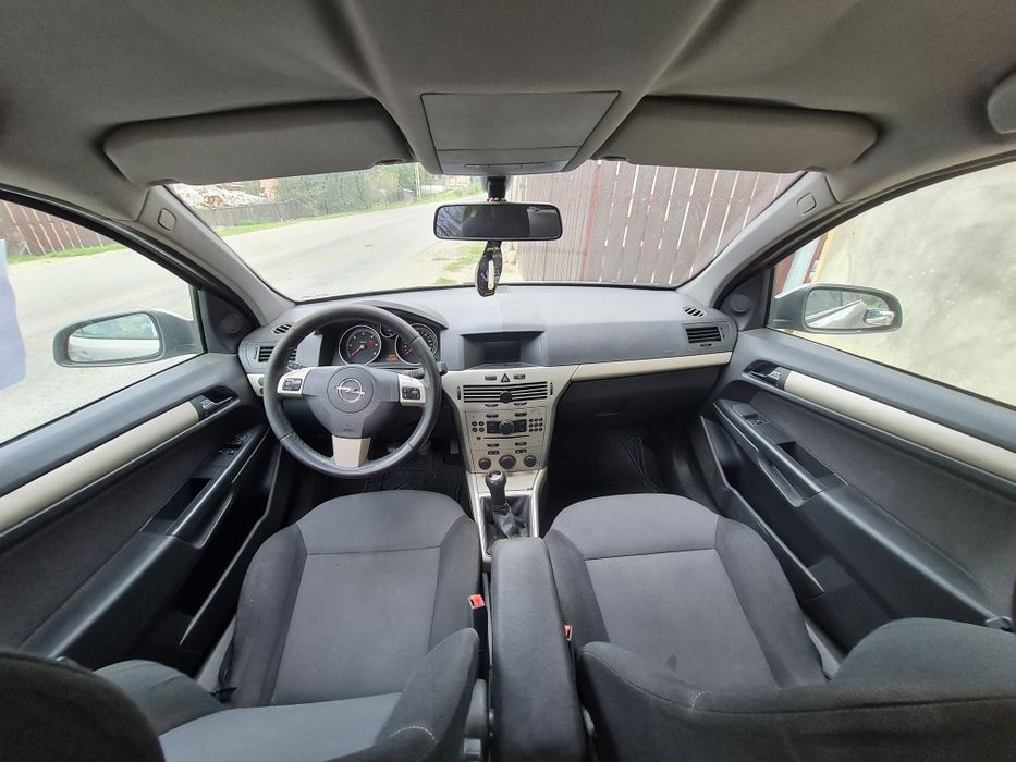 Opel H Astra Hatchback