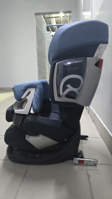 Автокресло Cybex