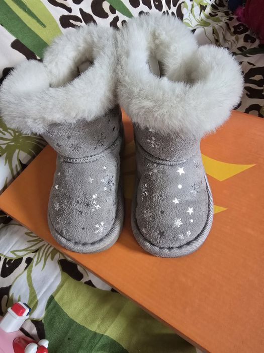 Сапоги уги детские