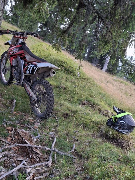Vând honda crf 450r 2014