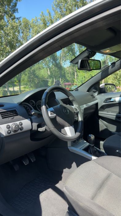 Vand opel astra h GTC 2007