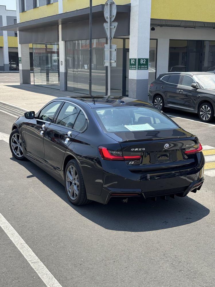 Bmw i3 35L 2024 18min probeg kriloda petno bor