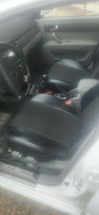 Shevralet lacetti