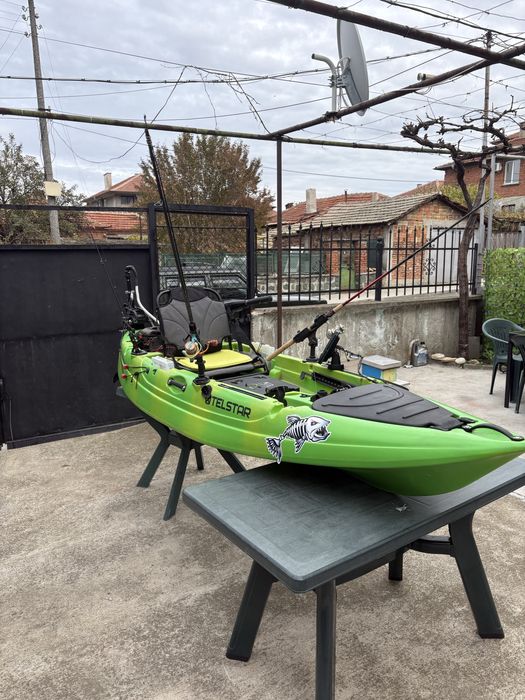 Каяк с ел.двигател