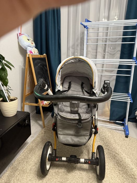 Коляска 3 в 1 adamex