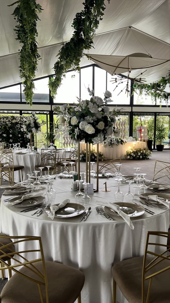 Decor si aranjamente florale nunta/ botez /evenimente cununii