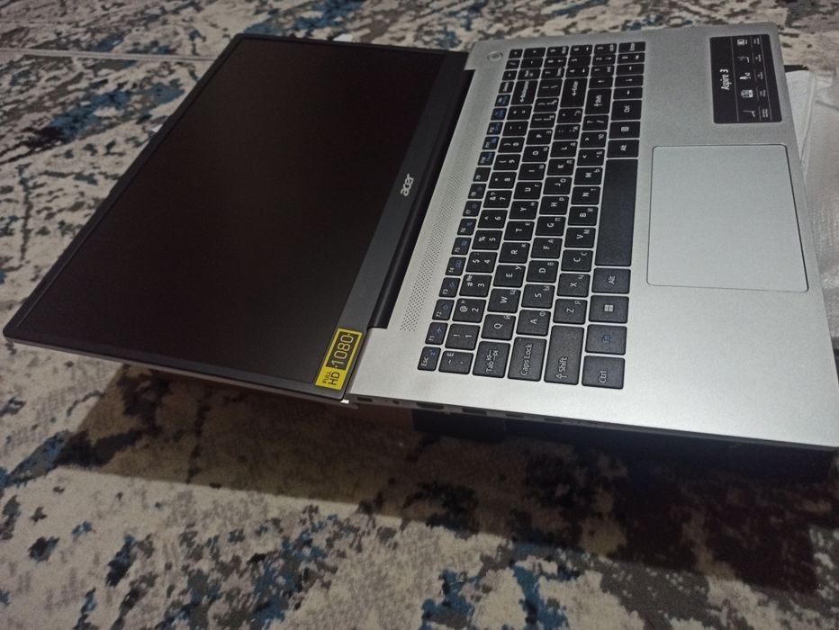 Acer Aspire 3 — AMD Ryzen 3 7330U | 8GB RAM | 512GB SSD | 15.6" Full H