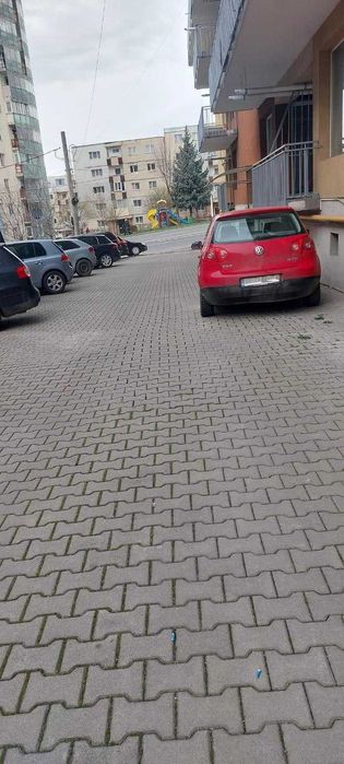 Parcare  zona Zorilor