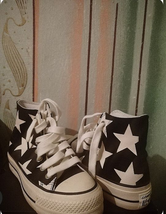 Tenesi converse,stare foarte buna