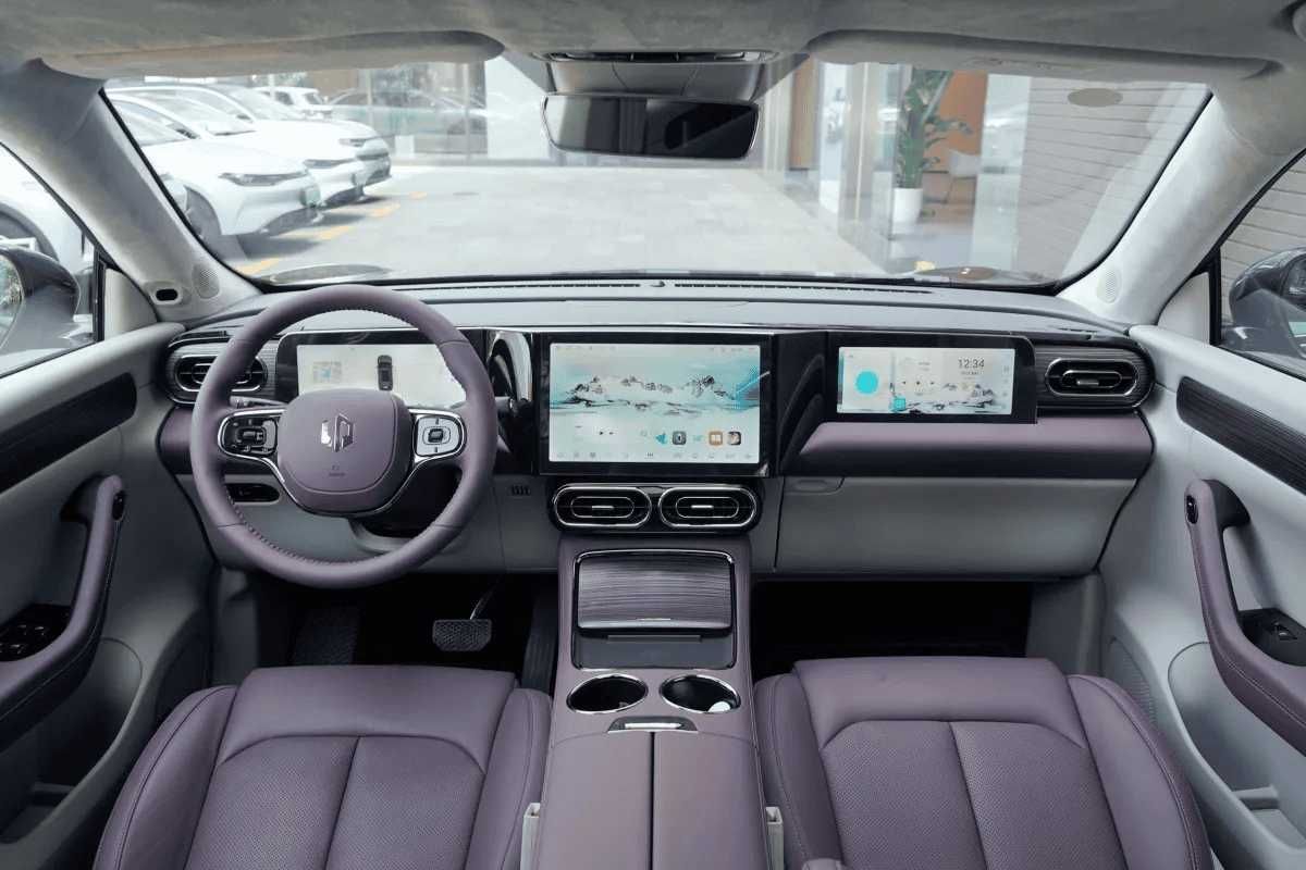 Leapmotor C10 C11 электро и гибрид только по заказу в краткие сроки
