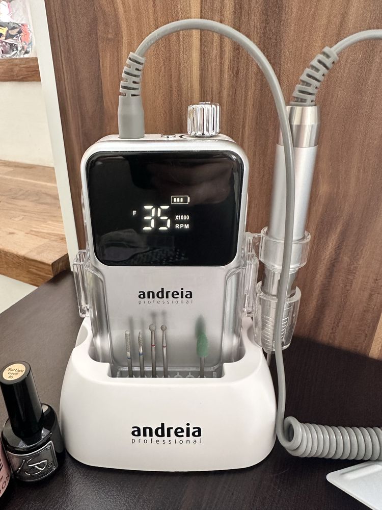 Портативна безчеткова фреза пила за маникюр Andreia Professional
