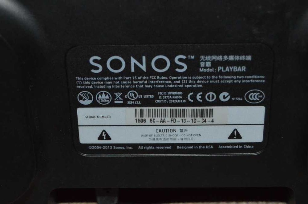 Soundbar SONOS Playbar cu internet radio prin aplicatie