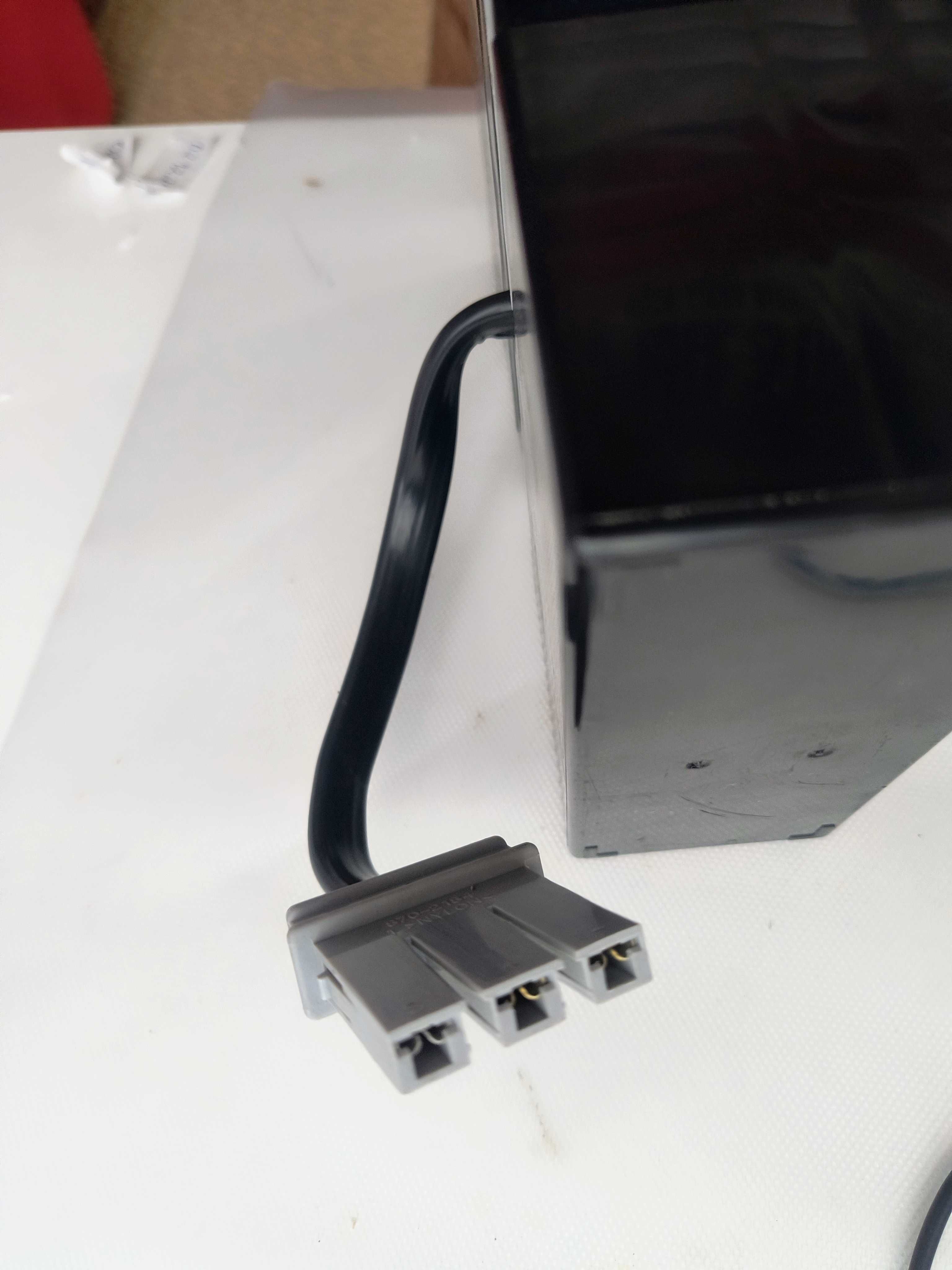Kабел за External Battery Pack APC UPS + 2 батерии REDDOT (12V, 9Ah)