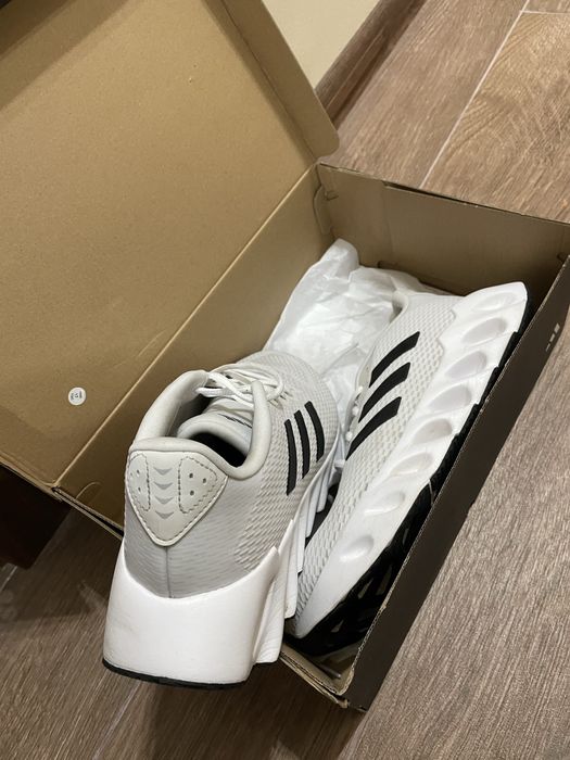 Adidas Switch Run
