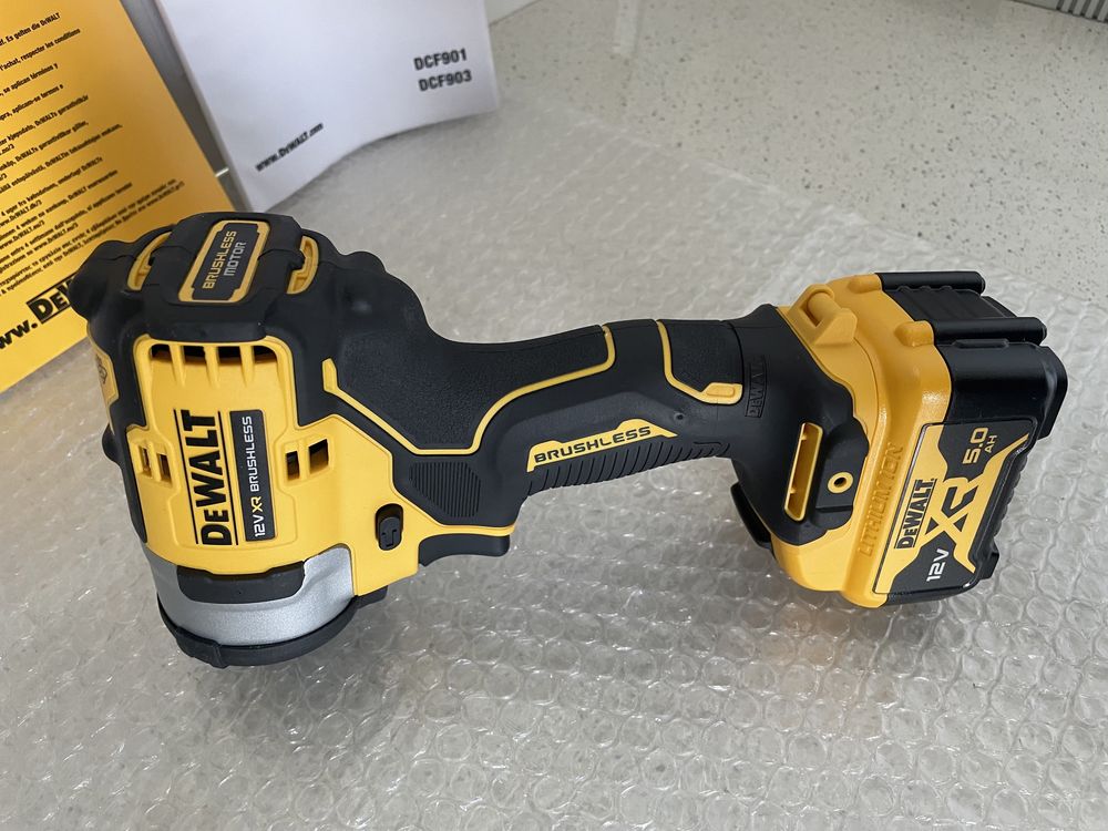 DeWALT DCF 901 XR. 12V. Impact cu Patrat 1/2, + 1X5 AH, Original Nou !