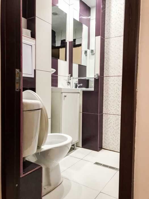 Închiriez garsoniera în Arad -doar elevi