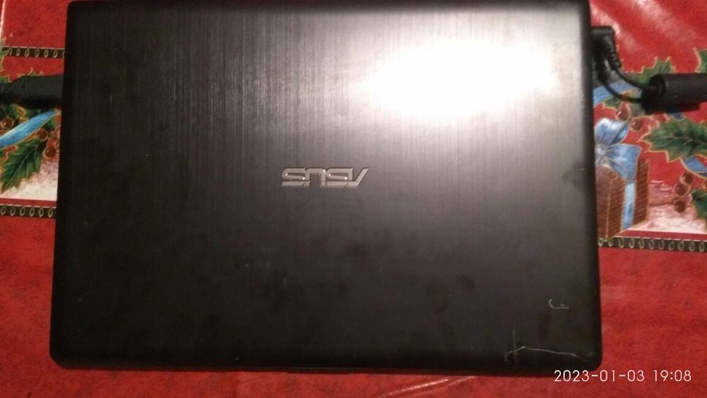 Лаптоп ASUS S400C с тъч екран
