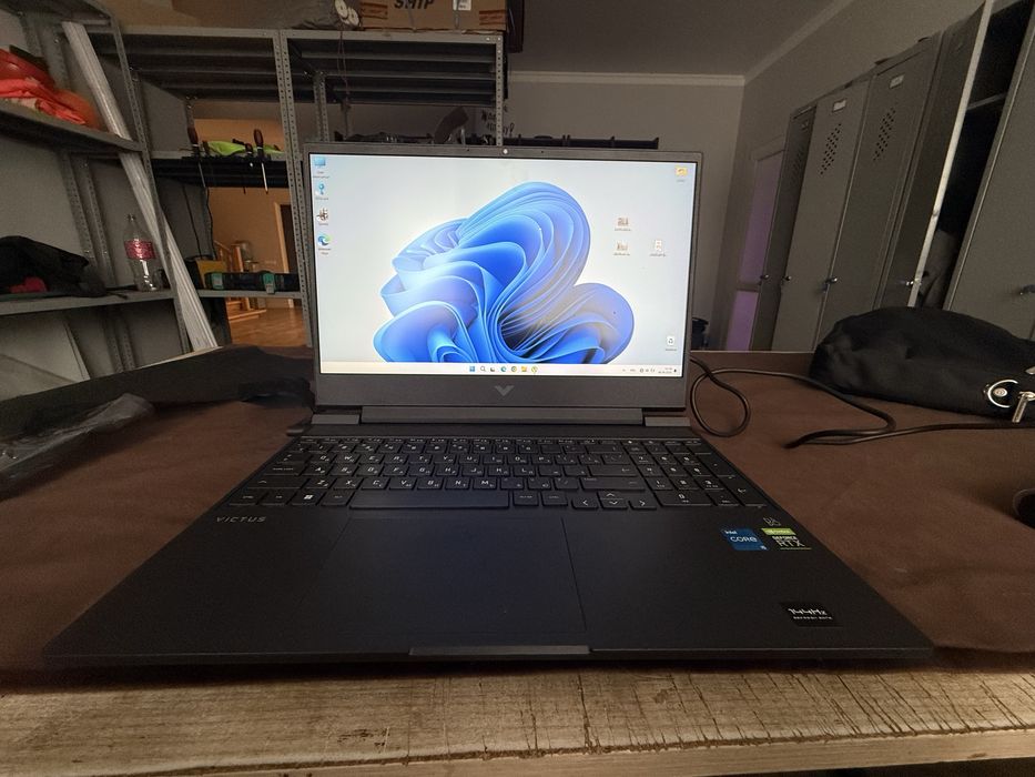 Продам игровой ноутбук  HP VICTUS