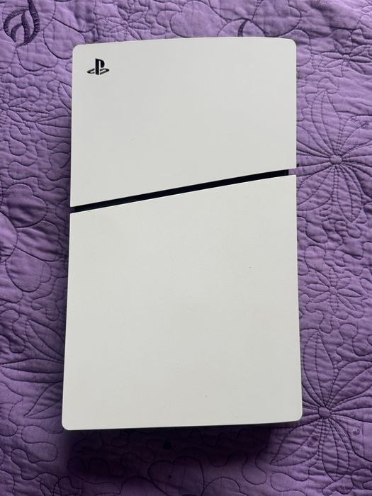 Ps5 Slim 1TB 2 kontroler