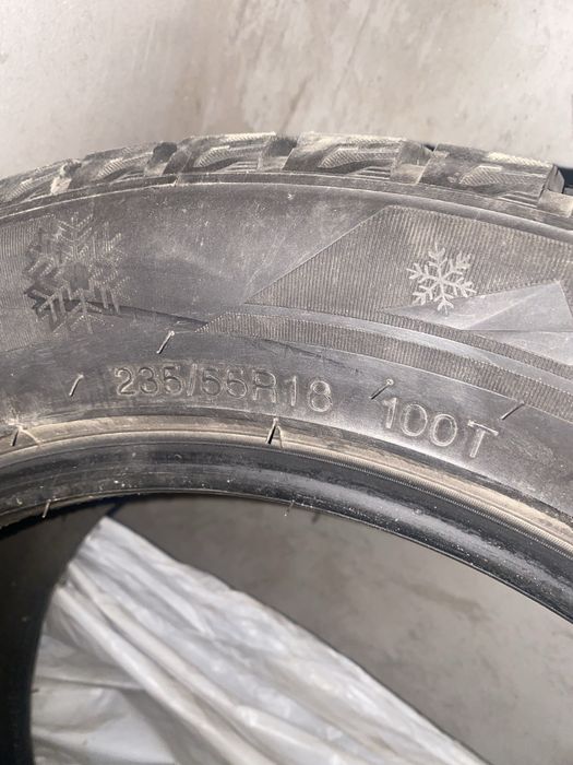 Зимние шины 235/55 18 туксон, спортейдж