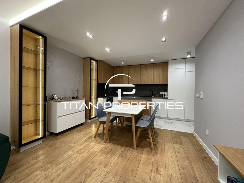 Дава се под наем Тристаен апартамент в Бургас, Сарафово - 86 кв.м за 1020 € - Снимка #1