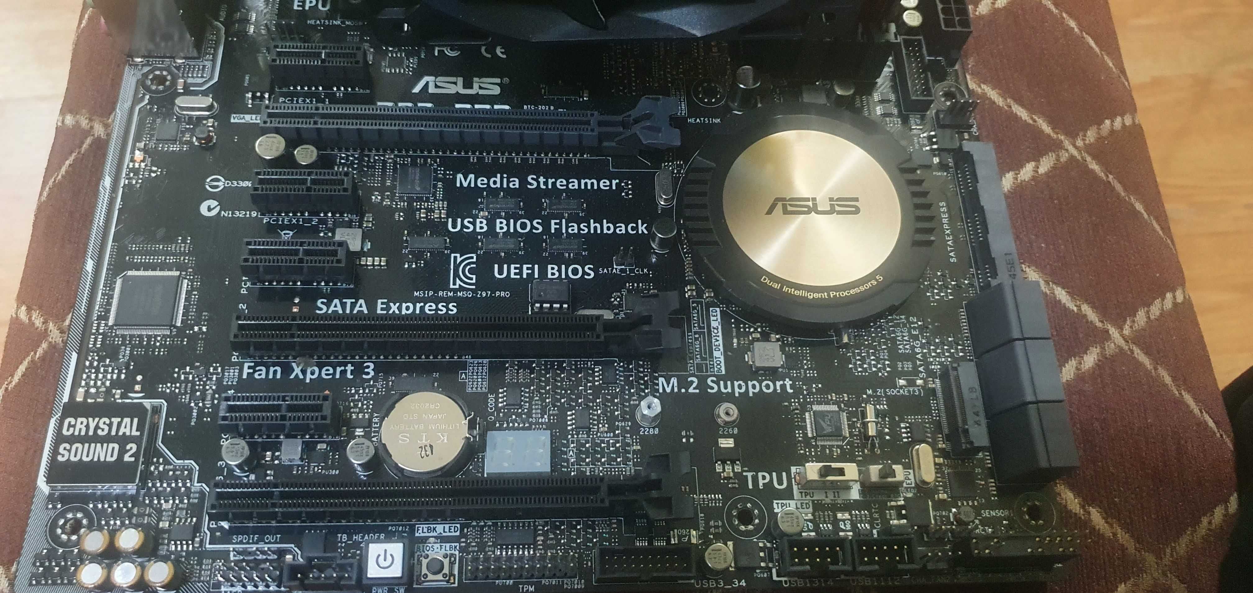 Placa de Baza Asus Z97-Pro + Intel I7 4970 - 16 Gb  DDR3 HyperX Savage