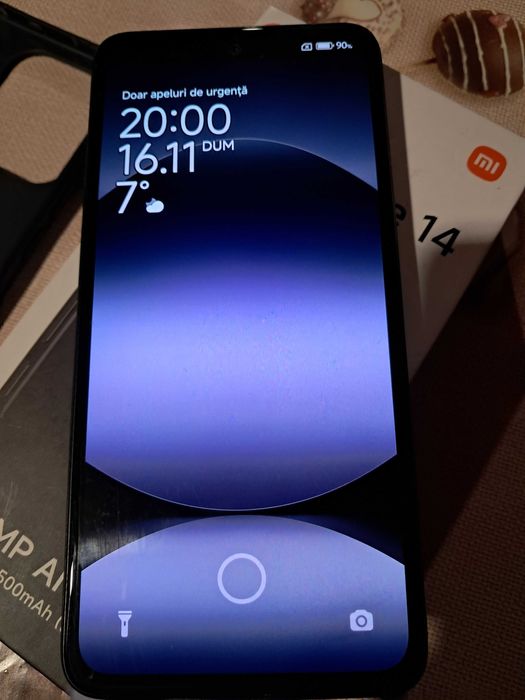 Vand urgent telefon redmi note 14 nou folosit o luna