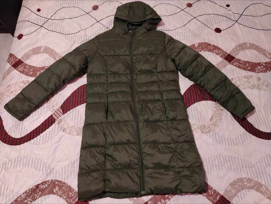 Зелено дълго яке