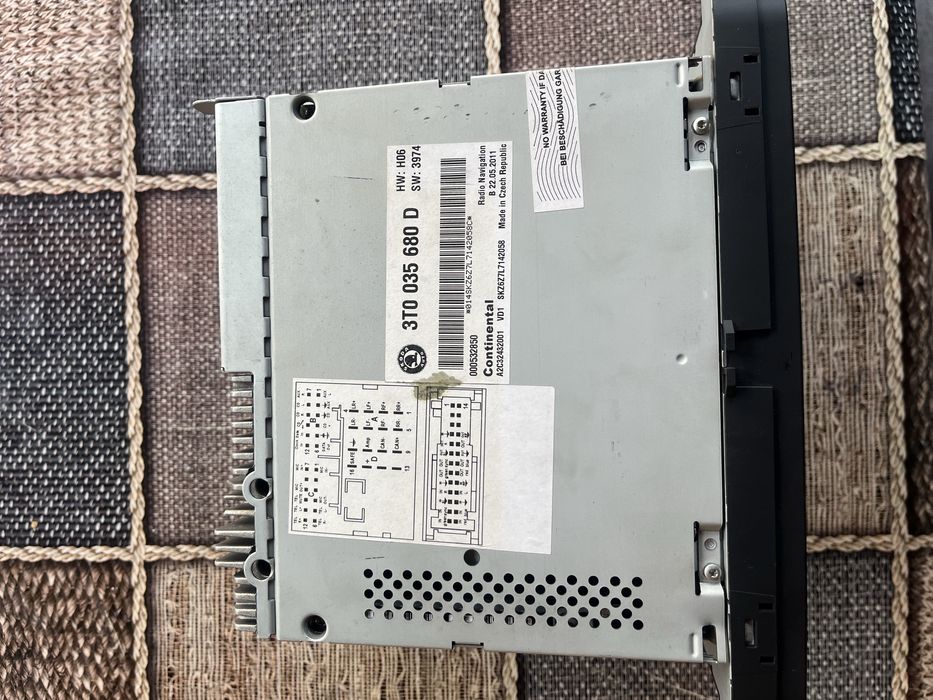 Оригинална мултимедия 7’’ Columbus от Шкода Октавия 2 2011г.