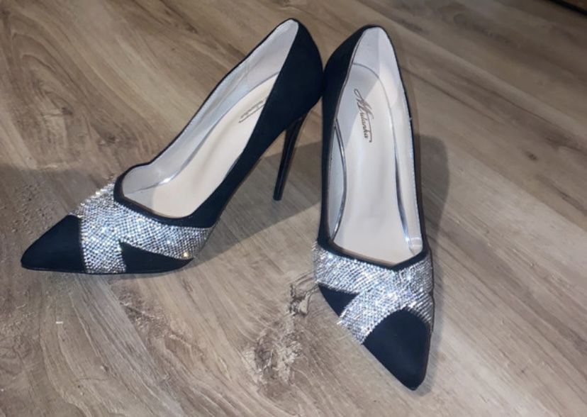 pantofi stiletto