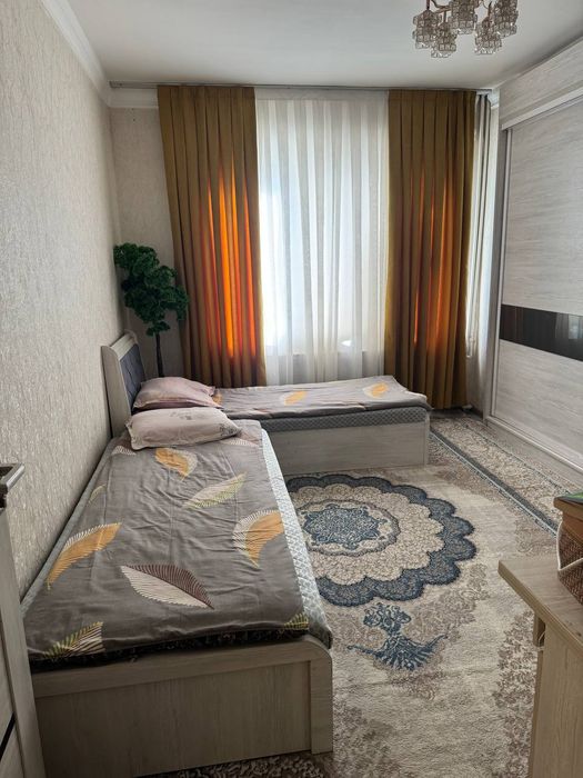 Чиланзар -20 ориентир: Корейская здания 3/4/9 Чистая квартира, 88 м²